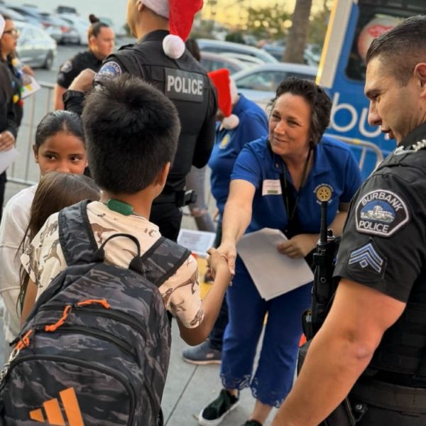 IMG_1686-Custom IMG_1686-Custom